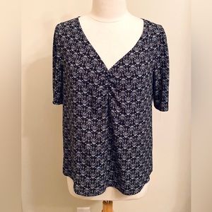 LOFT Mosaic Black Blue Print SZ M Boho Chic Wanderlust Modern Minimalist Top